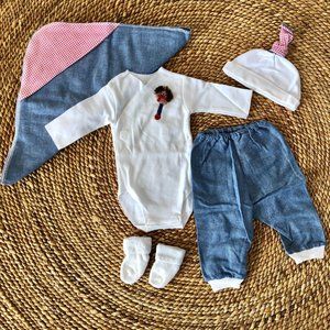 NWT 6-8Lbs Tiny Bundles 5Pc Hat Bodysuit Pants Bla